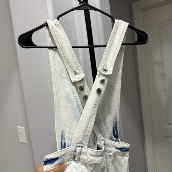Retrofête Denim Monet Jumpsuit Size Medium Acid Wash Blue White - Picture 6 of 8